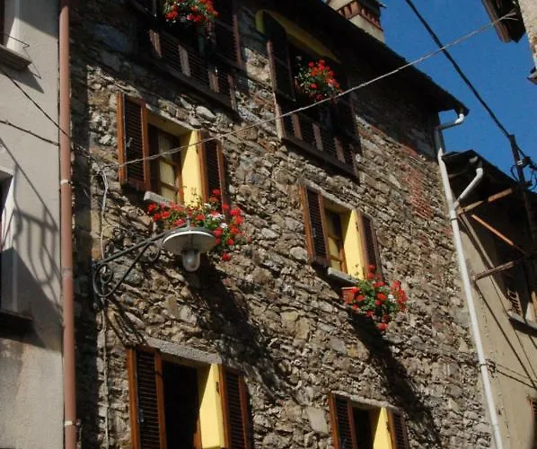 Holiday home La Rondine Sul D'orta *