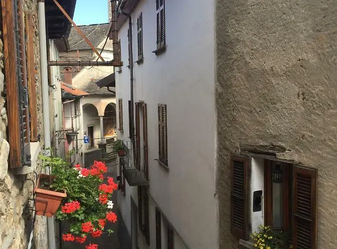 La Rondine Sul D'orta * Arola (Piedmont)